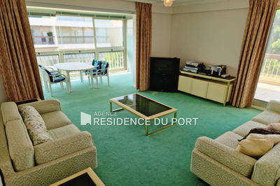 Appartement - 84 m² - 3 pièces