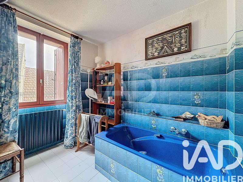 Maison - 200 m² - 7 pièces