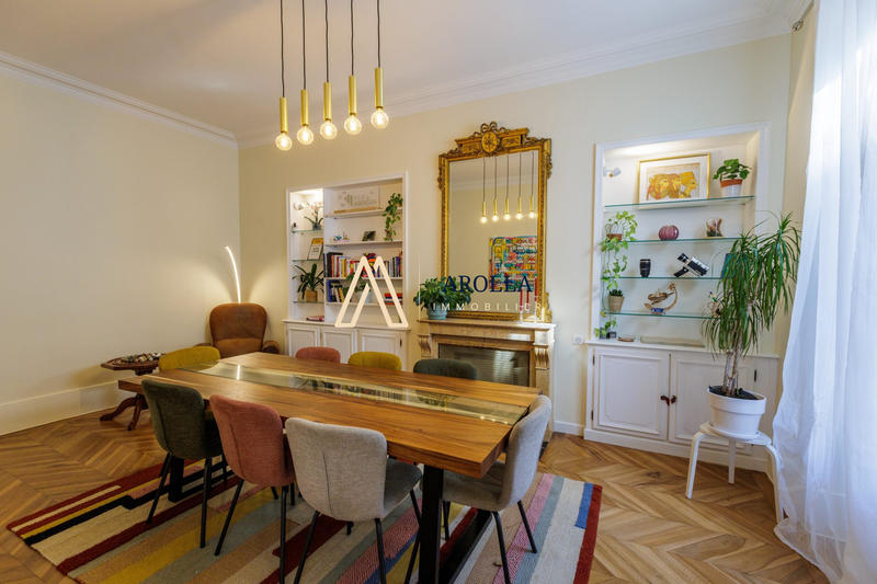 Appartement - 111 m² - 4 pièces