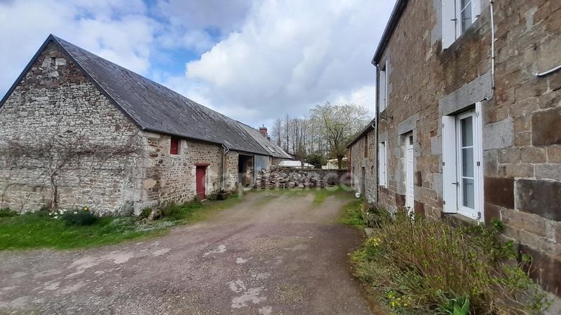 Maison - 121 m² - 5 pièces