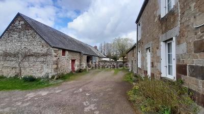 Maison - 121 m² - 5 pièces