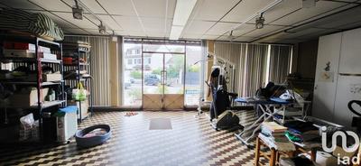 Maison - 216 m² - 5 pièces