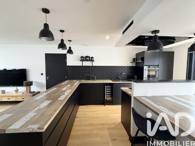 Maison - 168 m² - 7 pièces