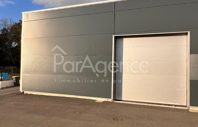 Parking / Garage - 70 m²