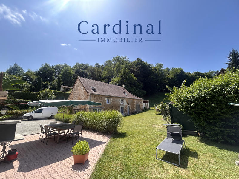 Maison - 450 m² - 11 pièces