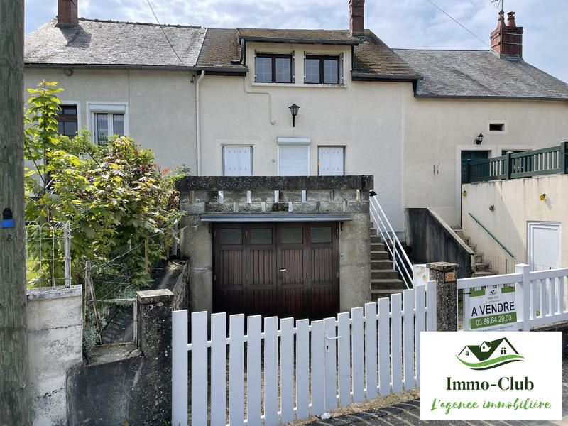 Maison - 85 m² - 5 pièces