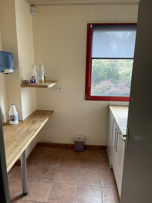 Local d'activités - 200 m²