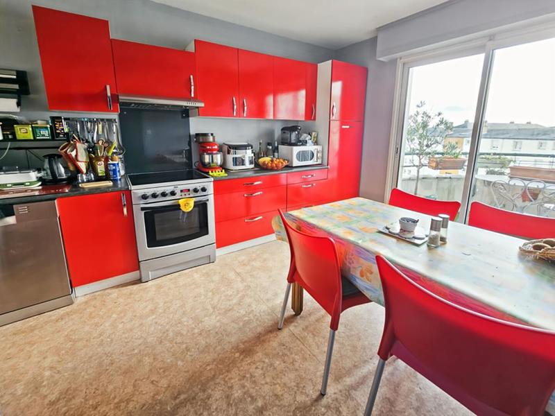 Appartement - 97 m² - 4 pièces