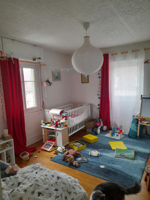 Appartement ancien - 99 m² - 4 pièces