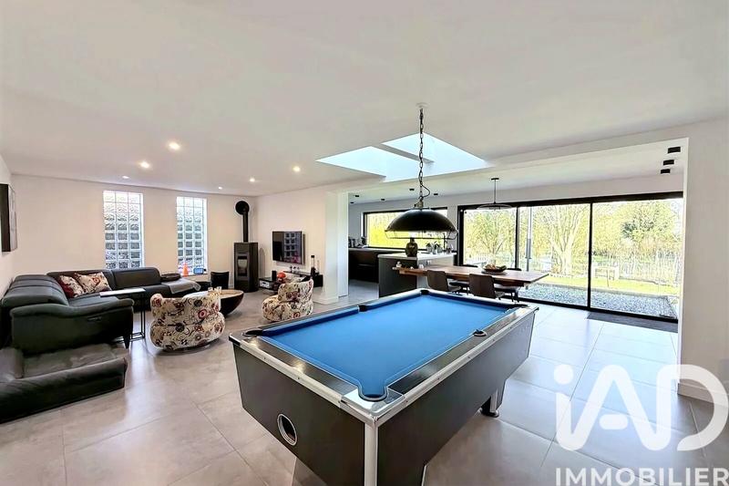 Maison - 140 m² - 5 pièces