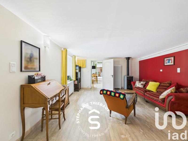 Maison - 212 m² - 8 pièces