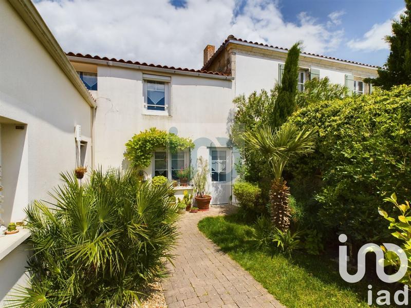 Maison - 152 m² - 6 pièces