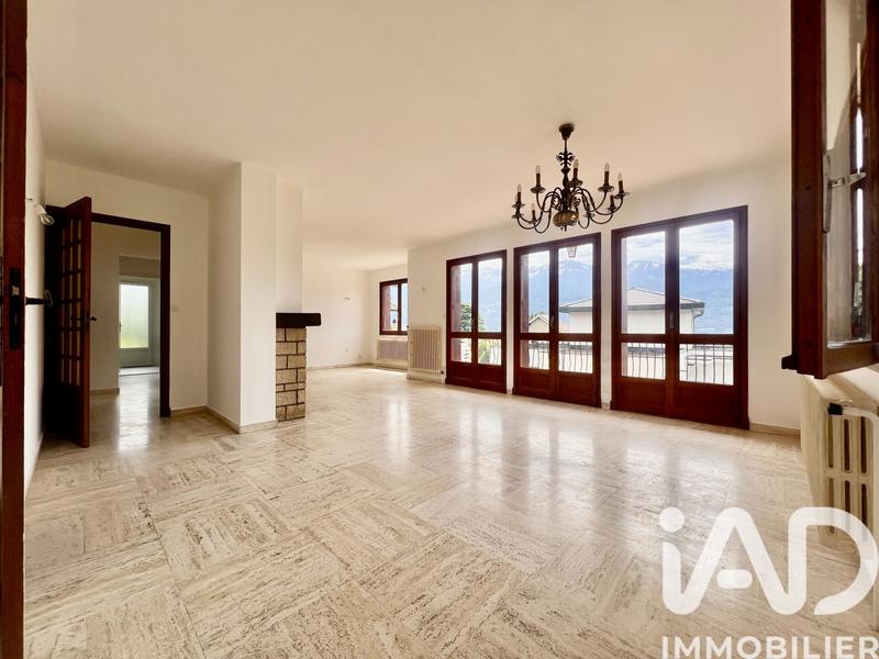 Maison - 130 m² - 6 pièces