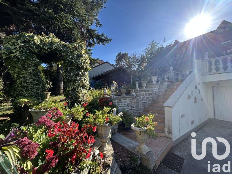 Maison - 158 m² - 5 pièces