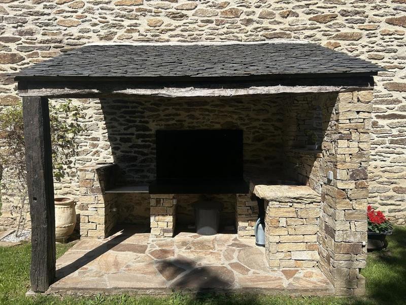 Demeure - 644 m² - 16 pièces