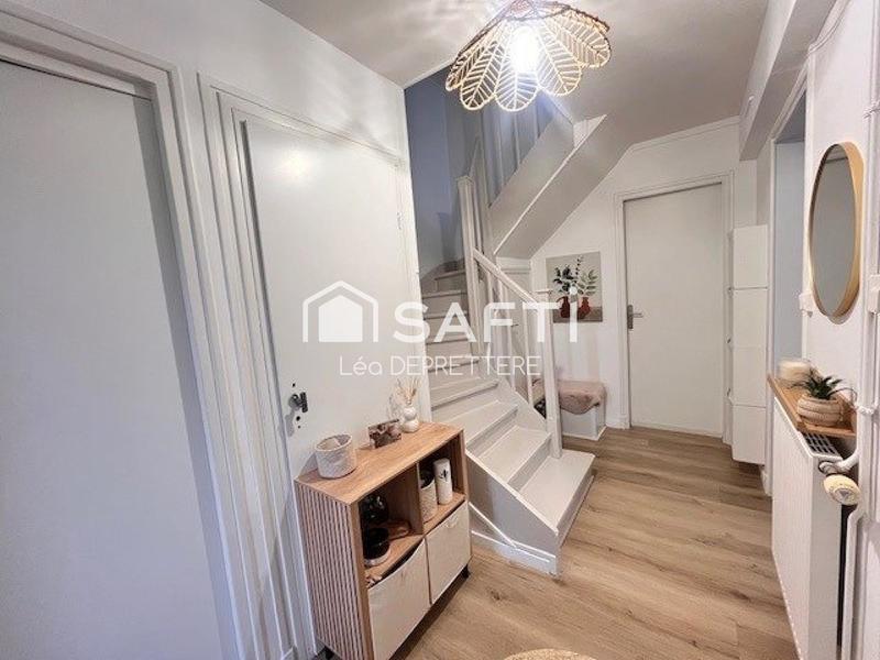 Maison de ville - 85 m² - 5 pièces