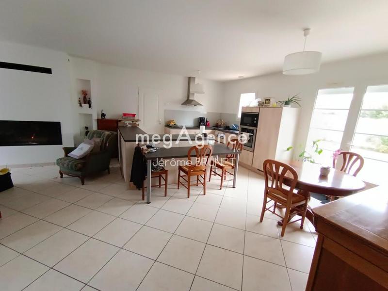 Maison - 85 m² - 4 pièces