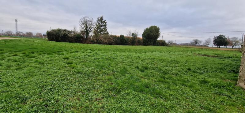 Maison - 213 m² - 8 pièces