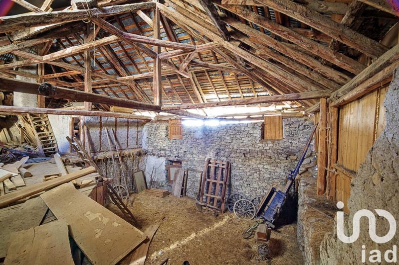 Maison de village - 900 m² - 20 pièces