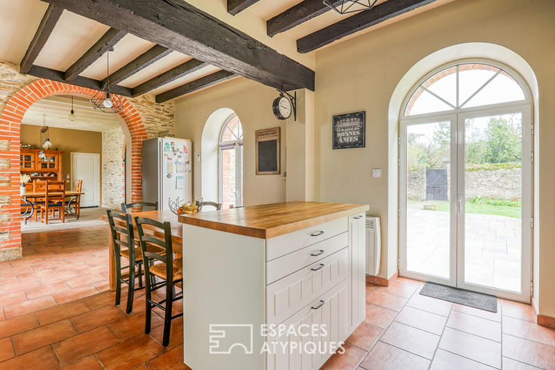 Maison - 223 m² - 10 pièces