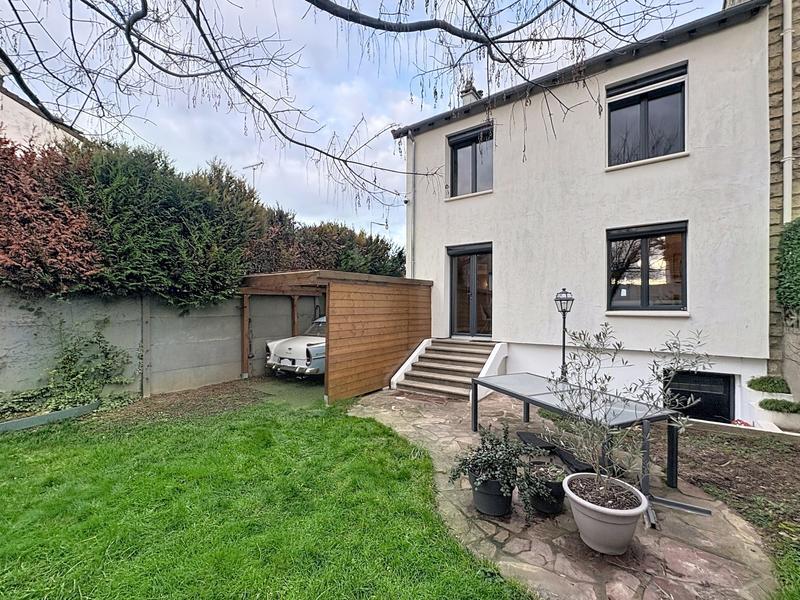 Maison traditionnelle - 68 m² - 5 pièces