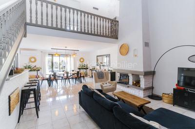 Villa - 150 m² - 5 pièces