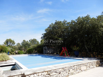 Villa - 230 m² - 8 pièces