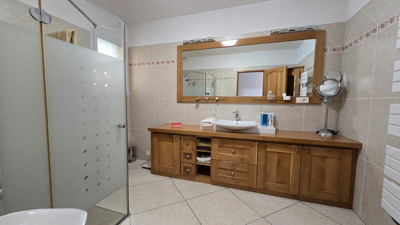 Maison - 146 m² - 6 pièces