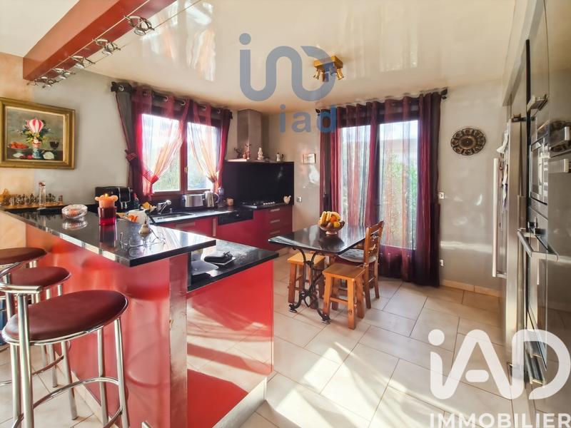 Maison - 157 m² - 7 pièces