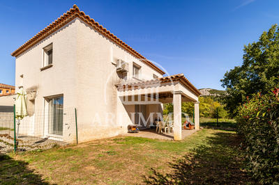 Maison - 117 m² - 6 pièces