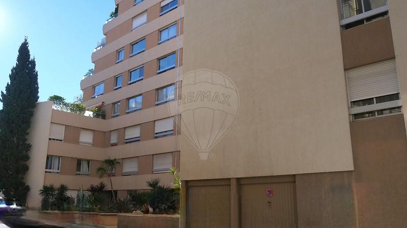 Appartement - 115 m² - 4 pièces