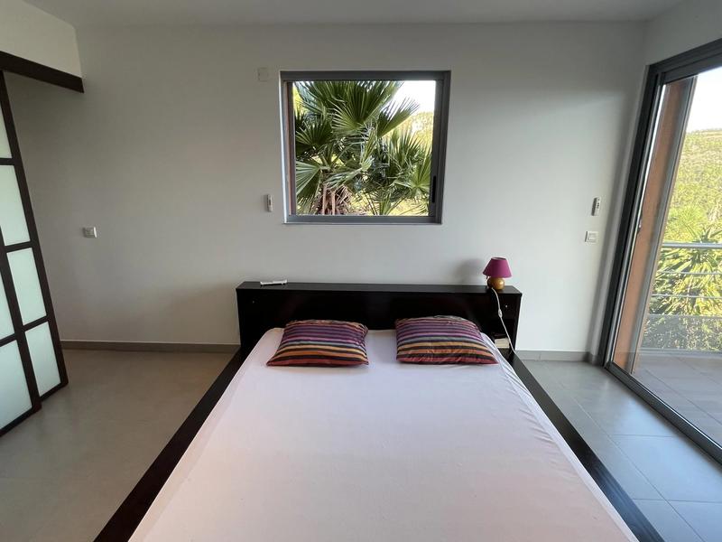 Villa - 183 m² - 6 pièces