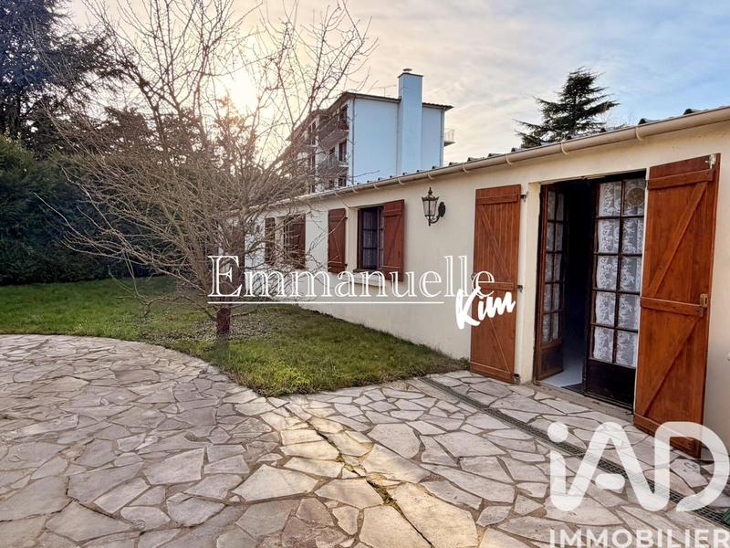 Maison - 158 m² - 6 pièces