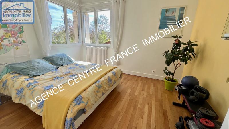 Maison - 138 m² - 5 pièces