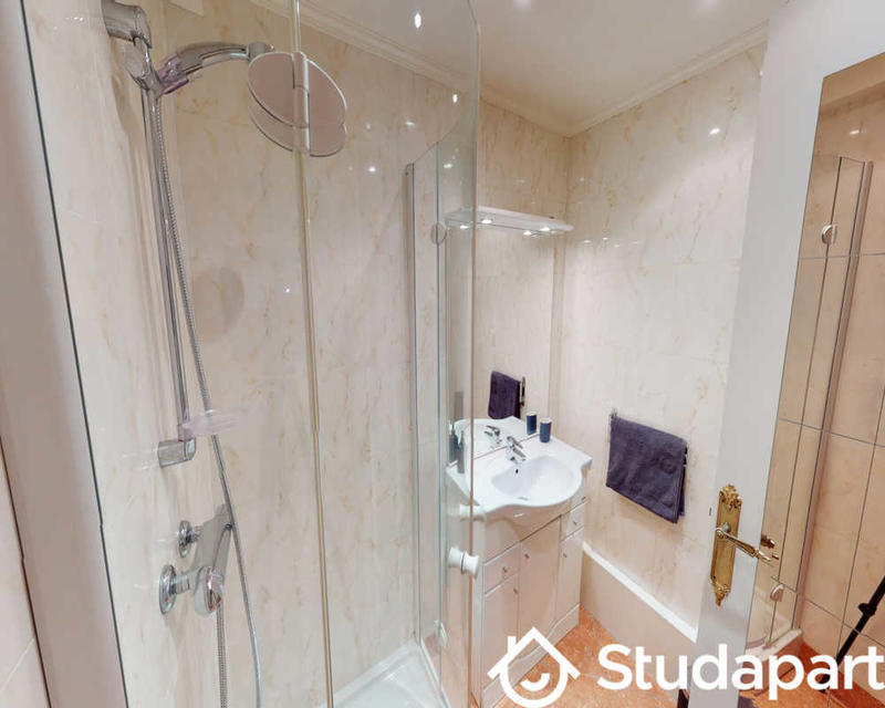 Chambre - 45 m² - 1 pièce