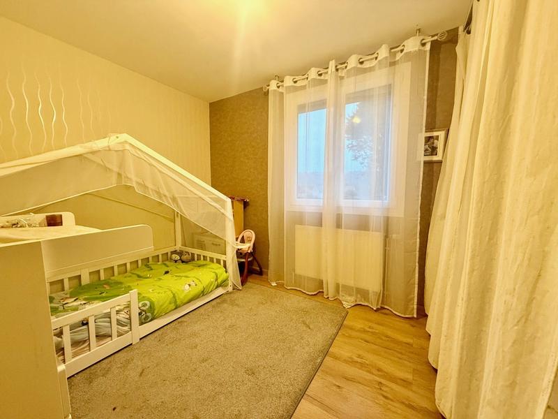 Maison traditionnelle - 95 m² - 5 pièces