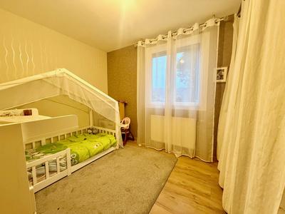 Maison traditionnelle - 95 m² - 5 pièces