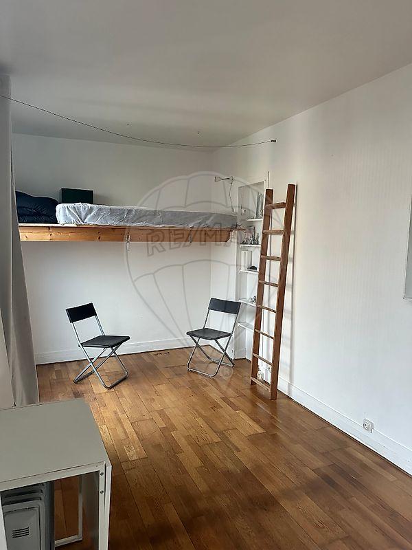 Appartement - 15 m² - 1 pièce