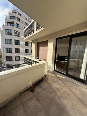 Appartement - 165 m² - 4 pièces