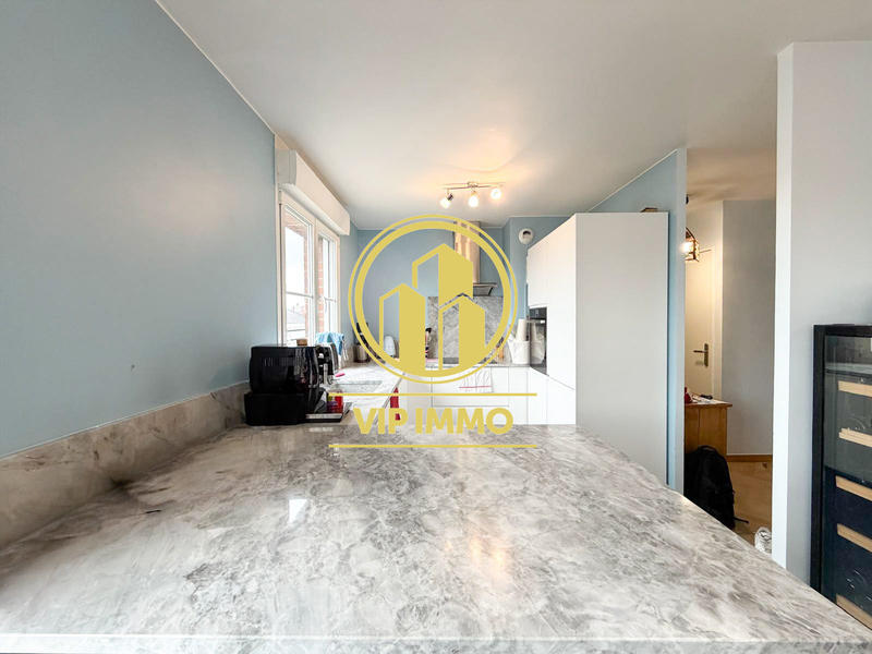 Appartement - 123 m² - 6 pièces