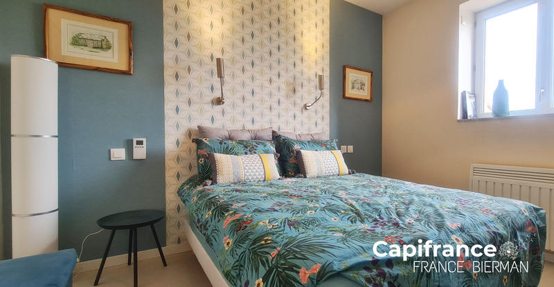 Maison - 226 m² - 15 pièces