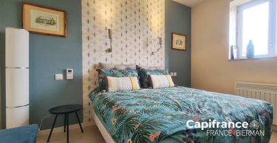 Maison - 226 m² - 15 pièces