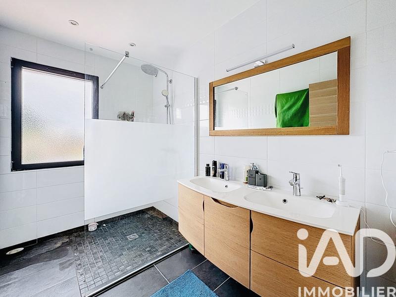 Maison - 152 m² - 5 pièces