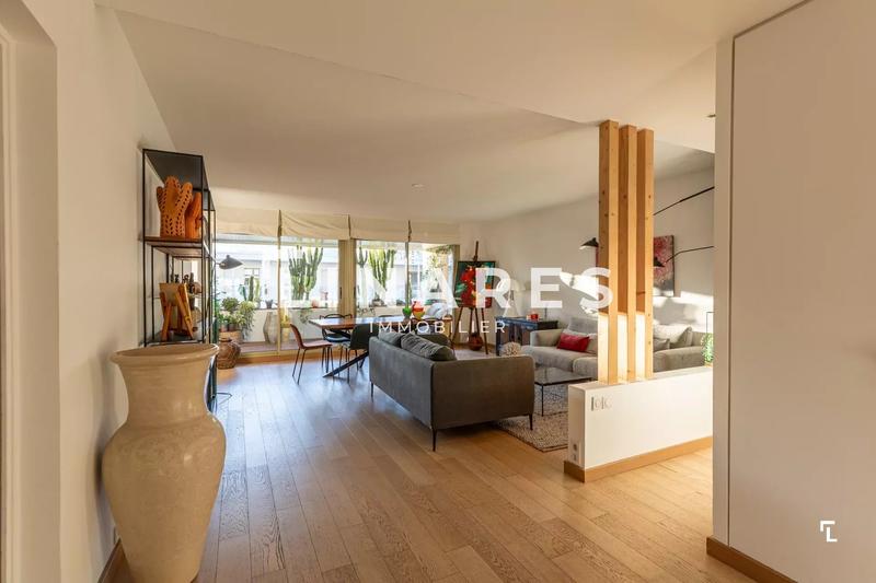 Appartement - 122 m² - 4 pièces