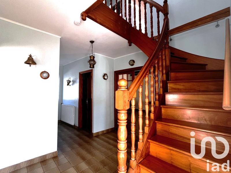 Maison - 132 m² - 8 pièces