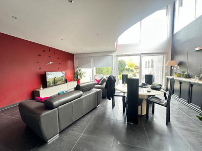 Maison - 160 m² - 6 pièces