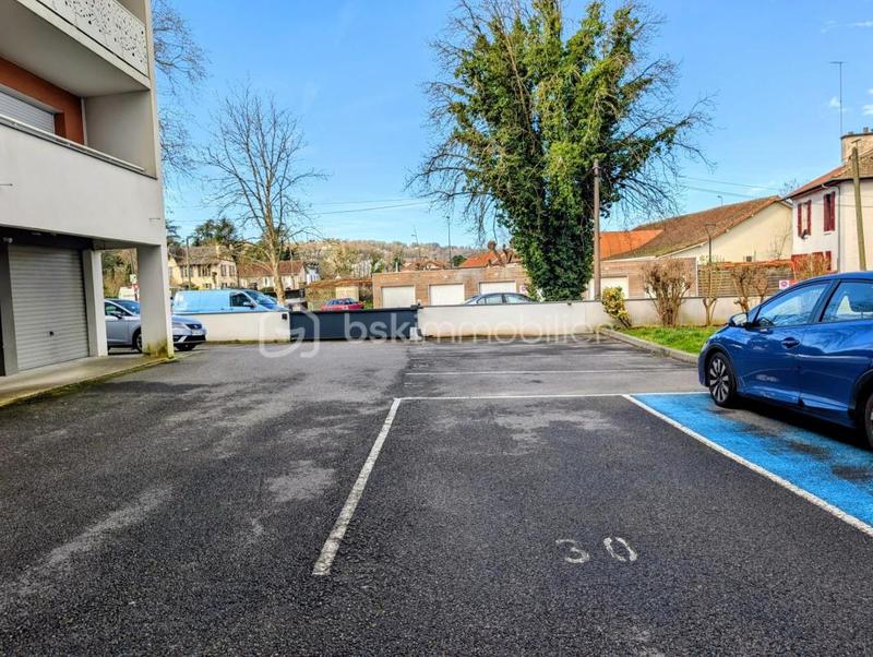 Parking - 10 m²