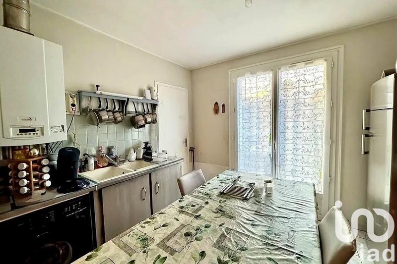 Maison - 95 m² - 5 pièces