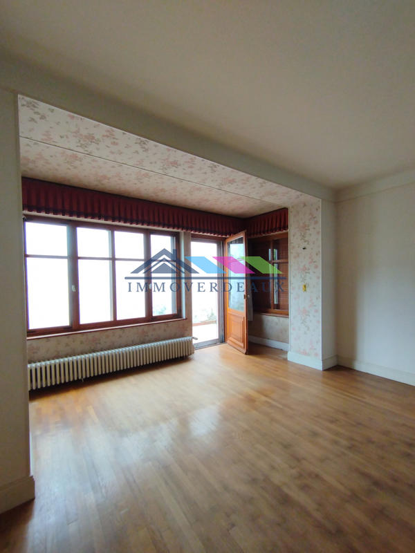 Maison - 173 m² - 7 pièces