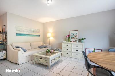 Appartement - 79 m² - 4 pièces